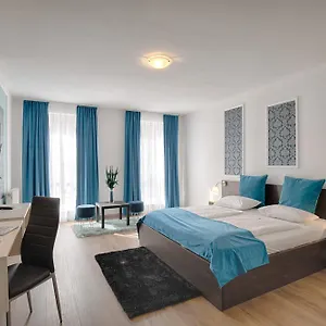 Hotel Triple M Budapest