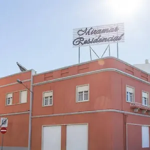 Residencial Miramar Maison d'hôtes Quarteira