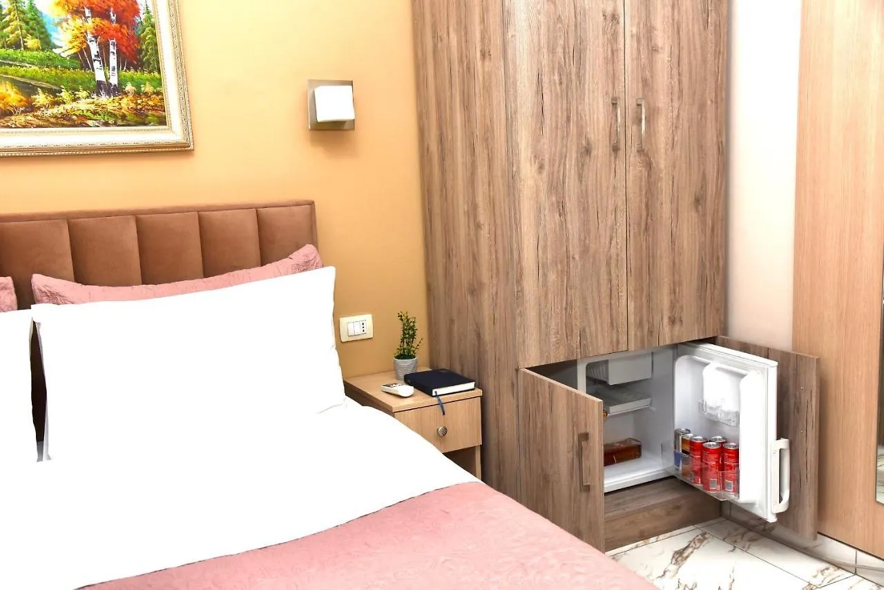 Centrum Hotel Tiran